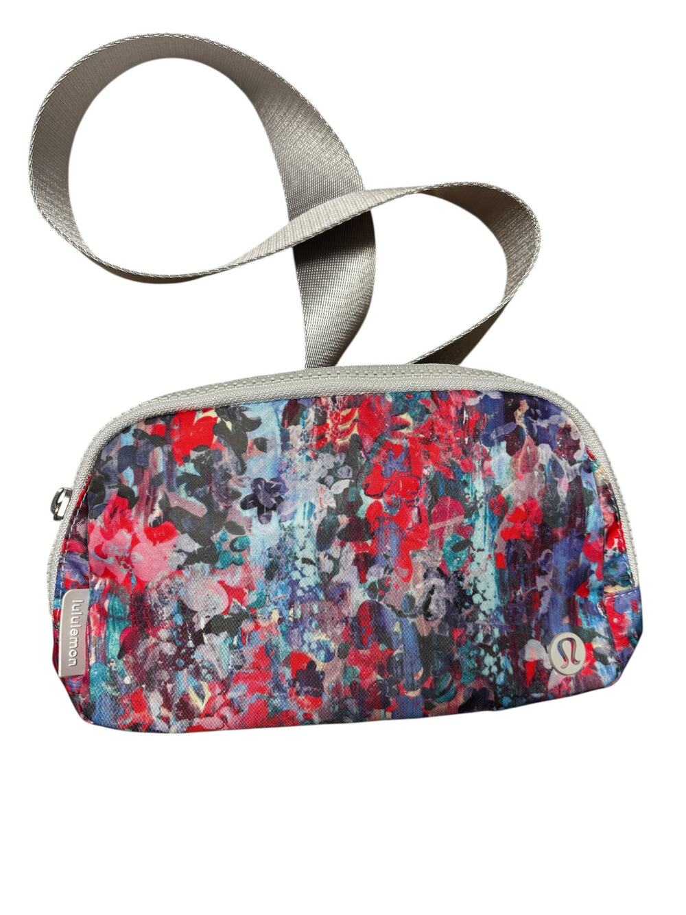 Lululemon NWT Everywhere Belt Bag OS Flower Glide Multi/Vapor Travel Vacation 🌼